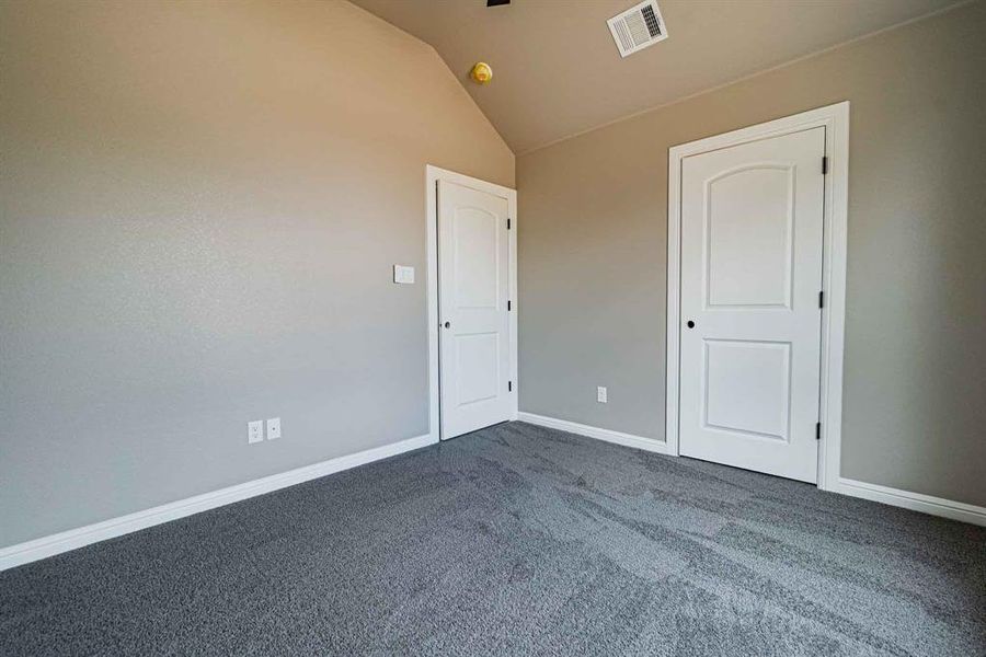 Spacious, unfurnished interior of a new home in , Granbury (Image 35). Spacious, unfurnished interior of a new home in , Granbury (Image 35).