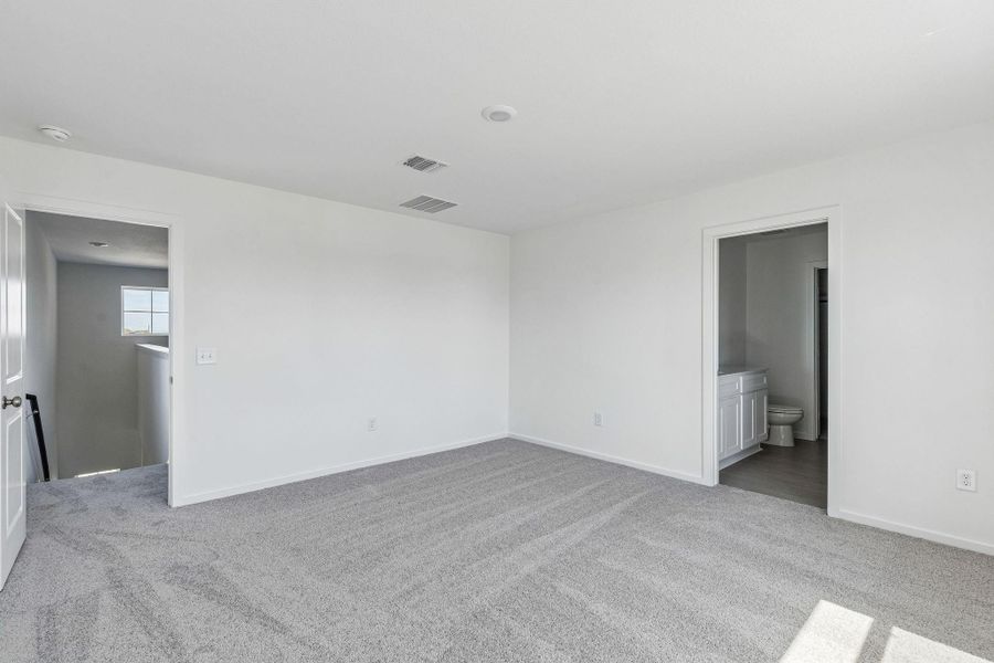 Spacious, unfurnished interior of a new home in Windcress, Cove (Image 7). Spacious, unfurnished interior of a new home in Windcress, Cove (Image 7).