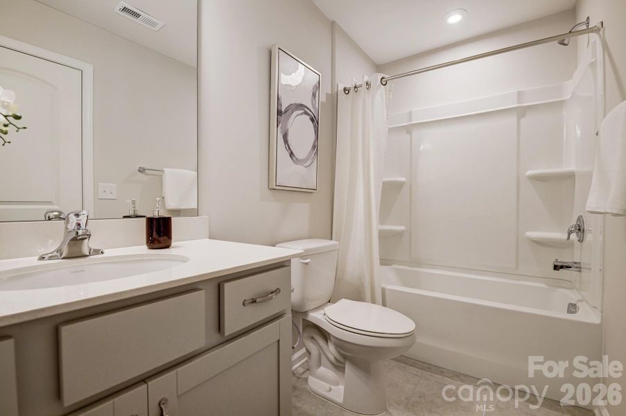 For representation purposes of floorplan only, actual homesite is under construction and design and structural options may vary For representation purposes of floorplan only, actual homesite is under construction and design and structural options may vary