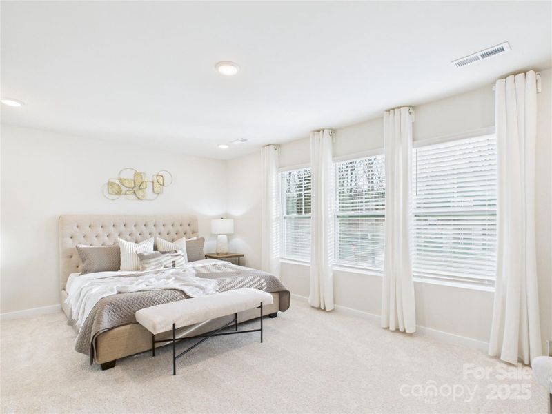 Furnished interior view inside a new home in Kinghurst Cove, Charlotte (Image 6).