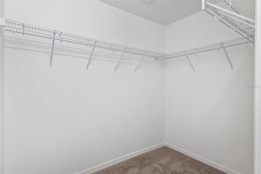 Spacious, unfurnished interior of a new home in , Homosassa (Image 27).