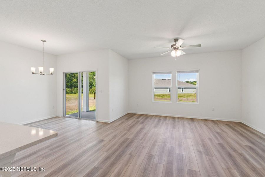 Spacious, unfurnished interior of a new home in Panther Creek, Jacksonville (Image 18).