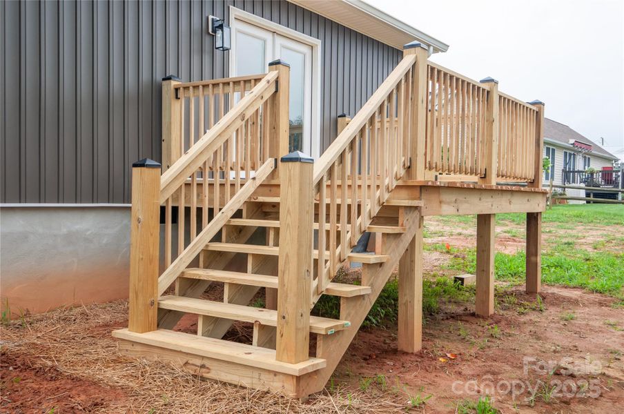 Image 34 of a home in .