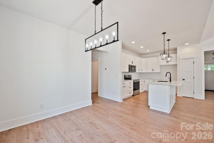 Spacious, unfurnished interior of a new home in , Concord (Image 29).