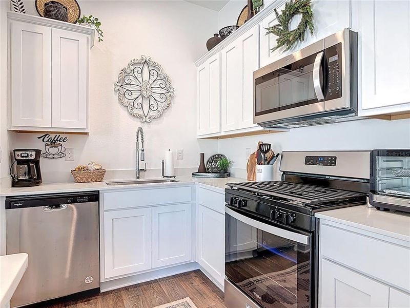 Furnished interior view inside a new home in , Bunnell (Image 30). Furnished interior view inside a new home in , Bunnell (Image 30).