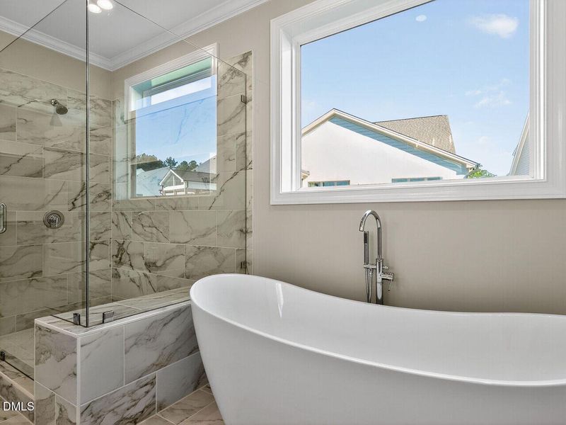 020-1280x960-bathroom