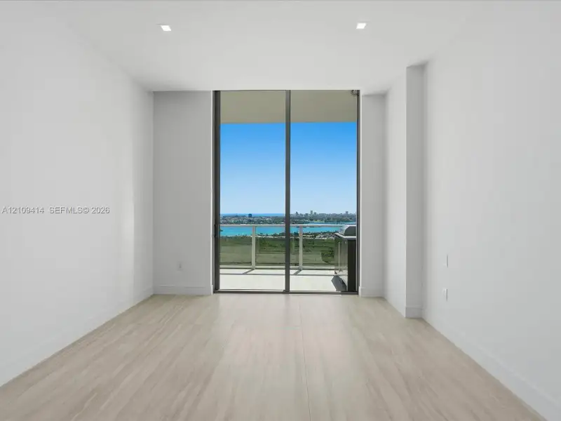 Spacious, unfurnished interior of a new home in , North Miami (Image 53).
