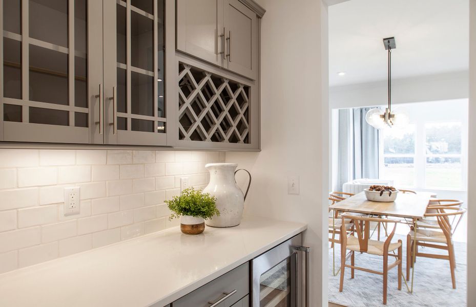 Optional Butler's Pantry