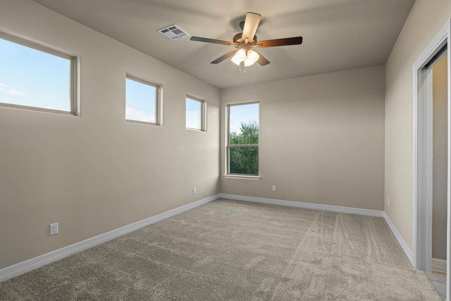 Spacious, unfurnished interior of a new home in , Belton (Image 18).