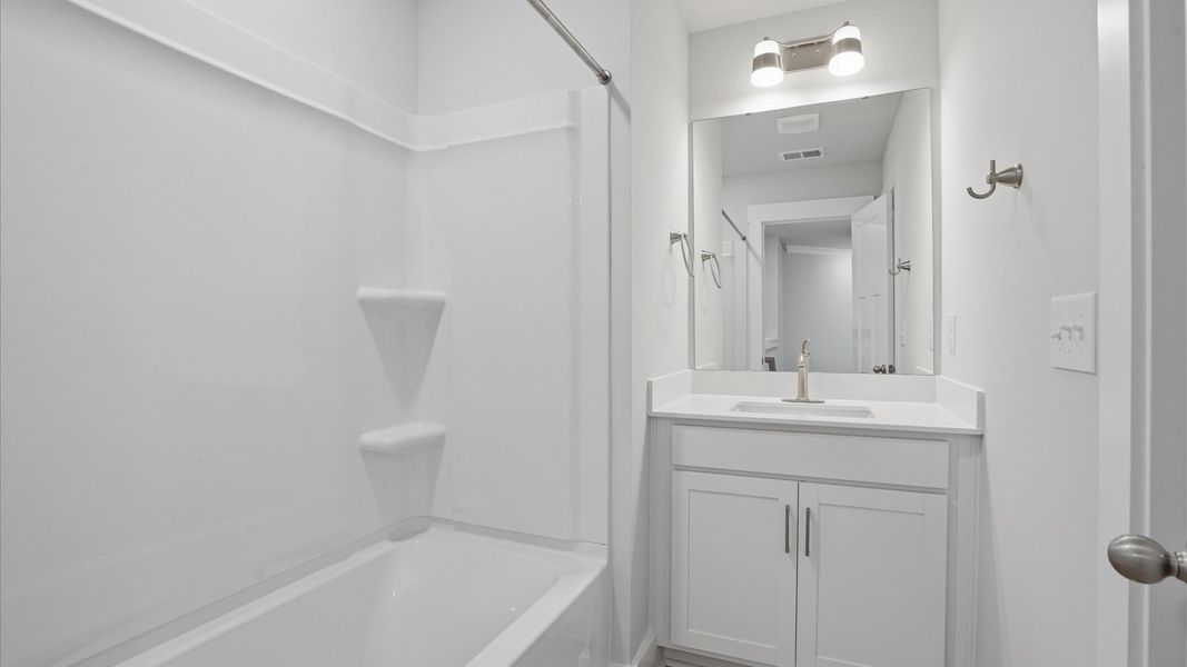 Furnished interior view inside a new home in Harrier Point, Woodruff (Image 15).