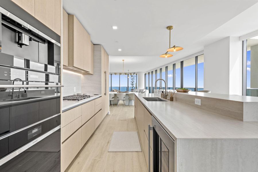 8-web-or-mls-_BWP6310