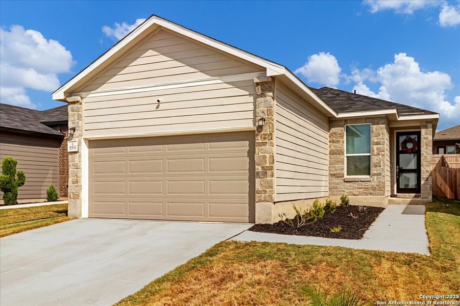 Exterior details and patio area of a home in , San Antonio (Image 1). Exterior details and patio area of a home in , San Antonio (Image 1).