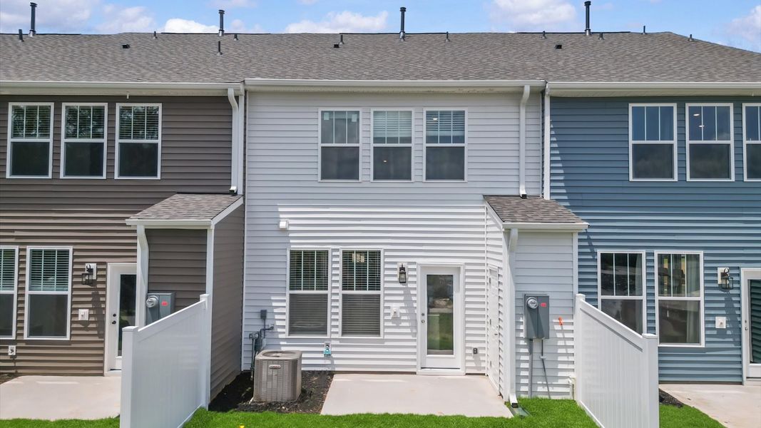 Front exterior of a new home in Saluda Crossing, Piedmont, SC, highlighting curb appeal (Image 19).