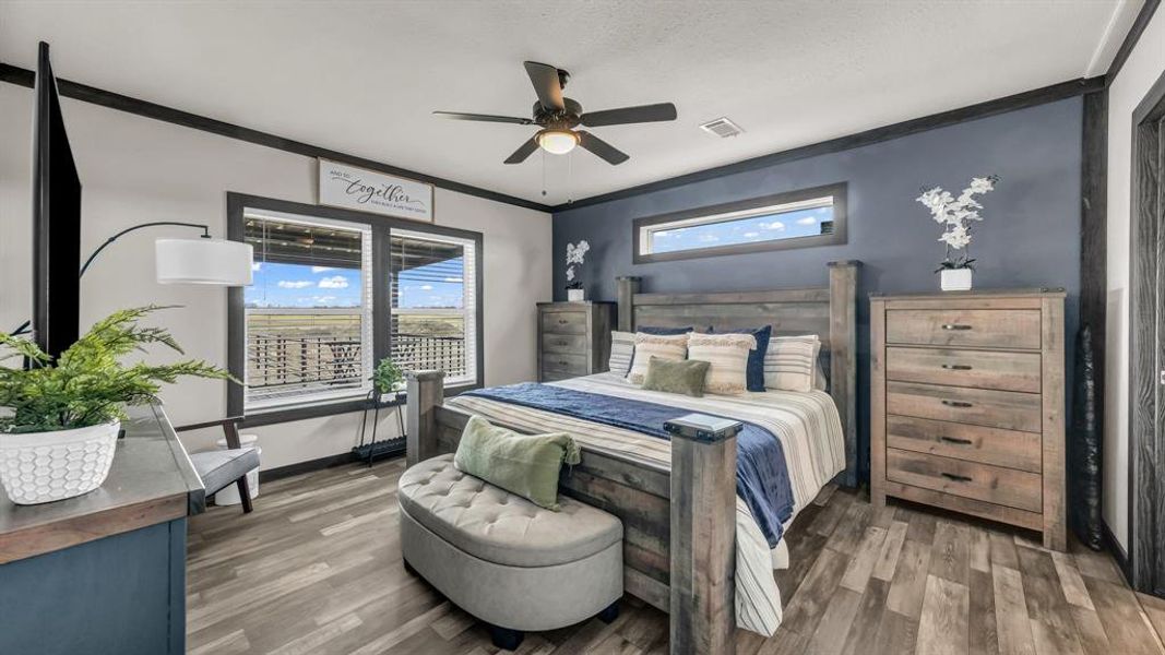 Furnished interior view inside a new home in , Comanche (Image 9).