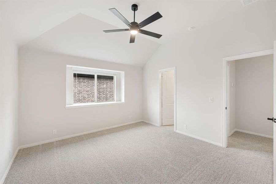 Spacious, unfurnished interior of a new home in Glenwood Meadows, Argyle (Image 39). Spacious, unfurnished interior of a new home in Glenwood Meadows, Argyle (Image 39).