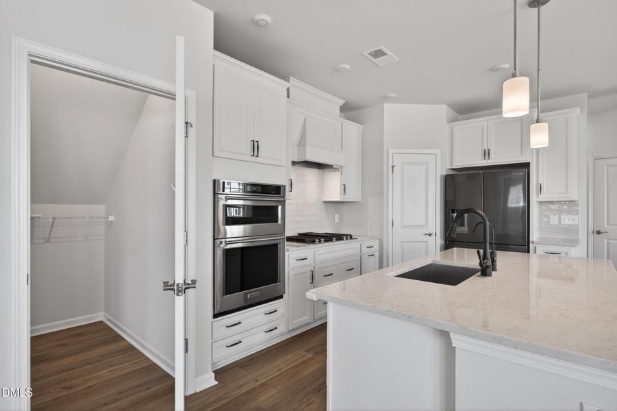 12_67 cir city-39 12_67 cir city-39