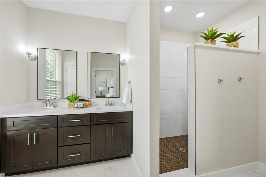 Furnished interior view inside a new home in , Stephenville (Image 25).