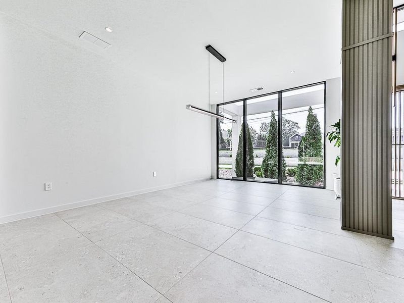 Spacious, unfurnished interior of a new home in , Marietta (Image 28). Spacious, unfurnished interior of a new home in , Marietta (Image 28).