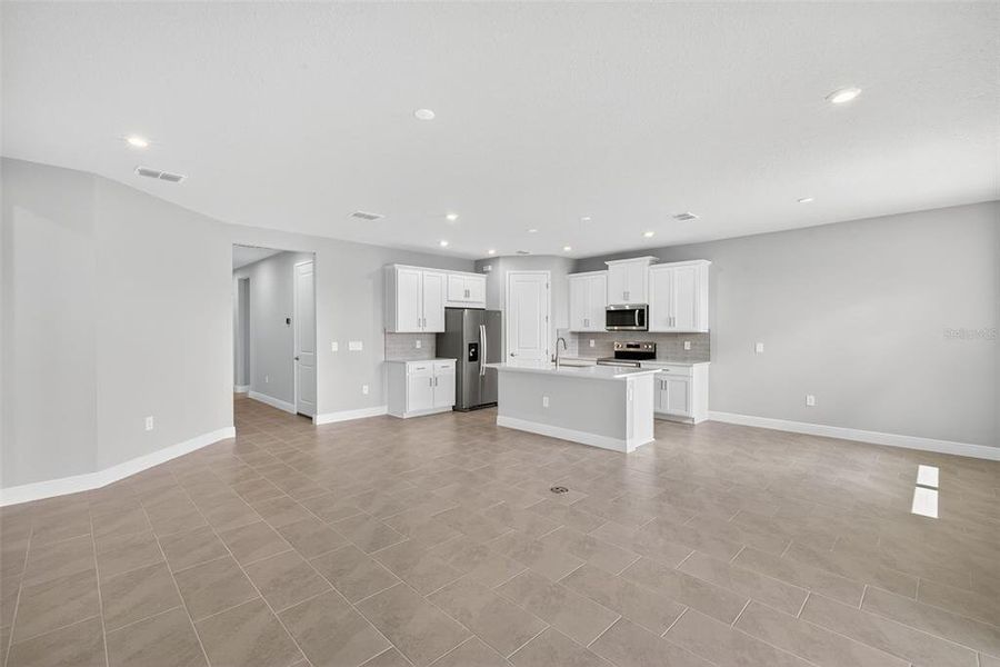 Spacious, unfurnished interior of a new home in Windwater, Parrish (Image 11).