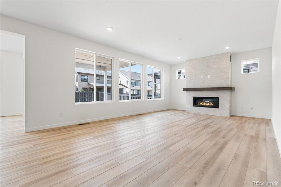 Spacious, unfurnished interior of a new home in Harmony at Solstice, Littleton (Image 29).