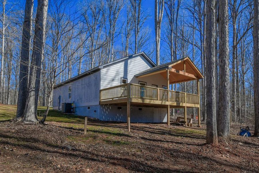 Exterior details and patio area of a home in , Commerce (Image 27).