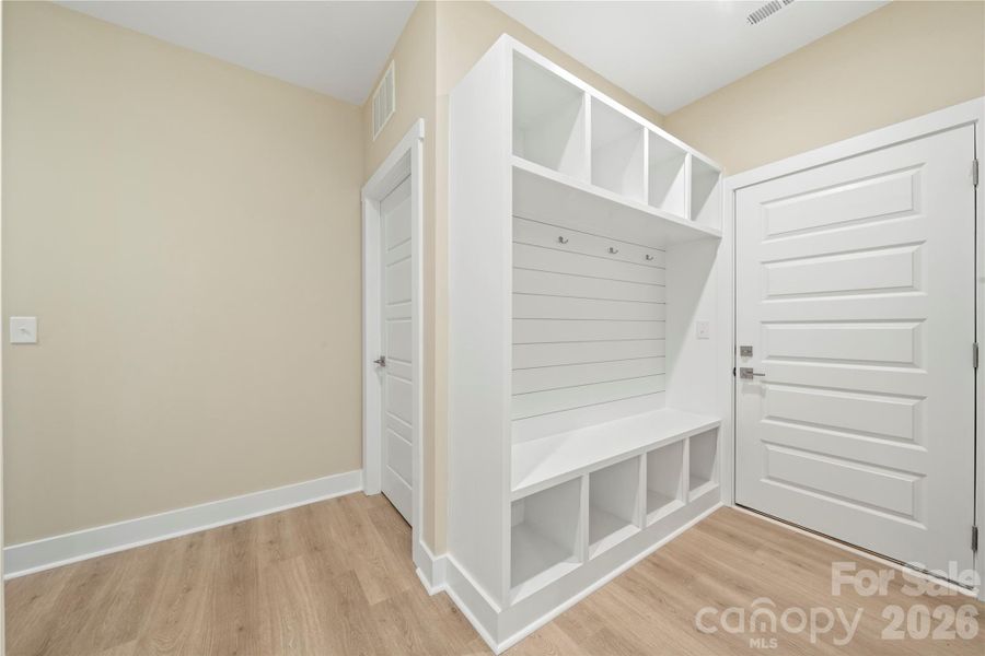 Spacious, unfurnished interior of a new home in , Clover (Image 14).