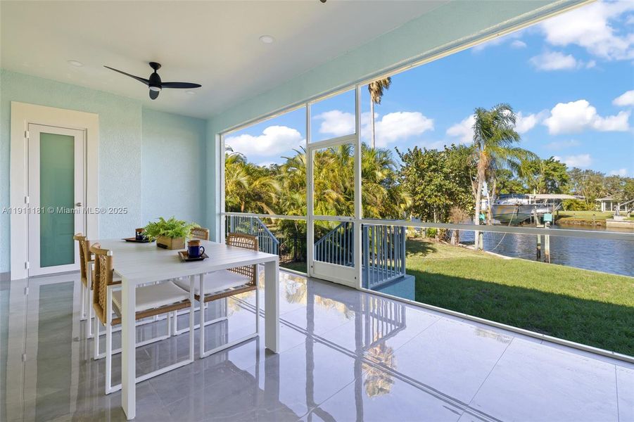 Exterior details and patio area of a home in , Fort Myers (Image 3).