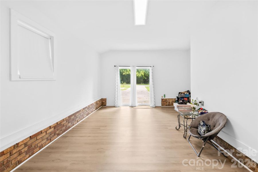 Spacious, unfurnished interior of a new home in , Kings Mountain (Image 19). Spacious, unfurnished interior of a new home in , Kings Mountain (Image 19).