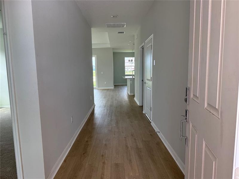 Spacious, unfurnished interior of a new home in Oakfield Trails Traditional, Parrish (Image 16).