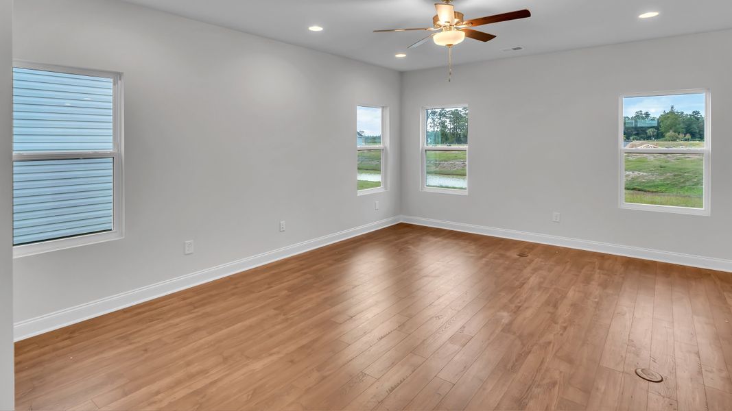 3br New Home in Conway, SC.  - Slide 9