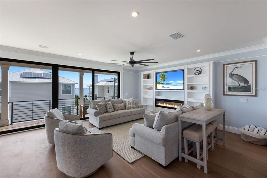 Furnished interior view inside a new home in , Bradenton Beach (Image 49).