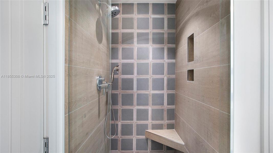 Image 32 of a home in .