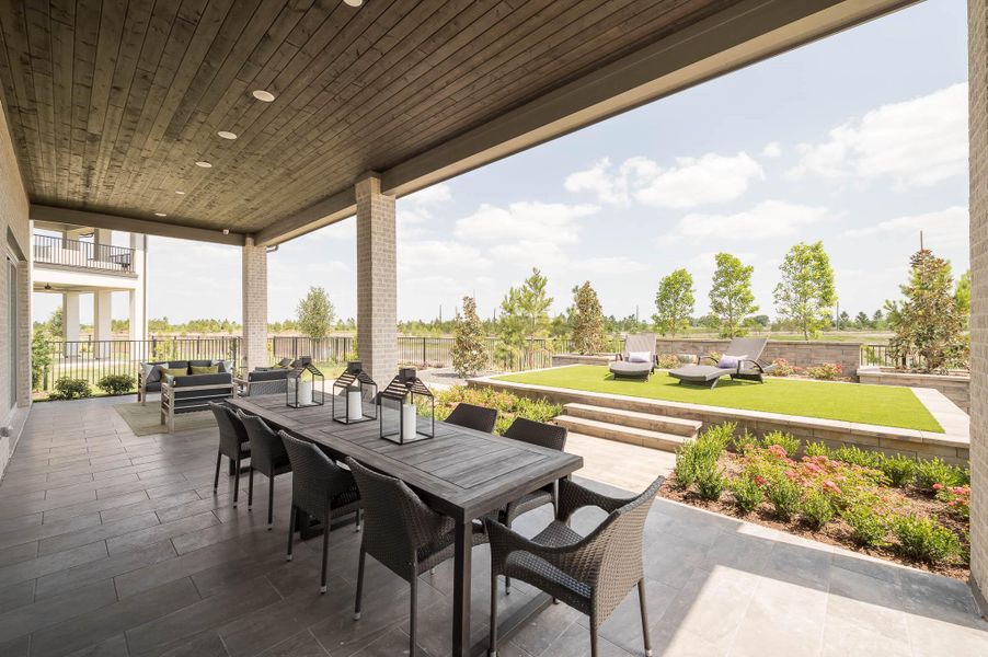 Exterior details and patio area of a home in Bridgeland, Cypress (Image 3).