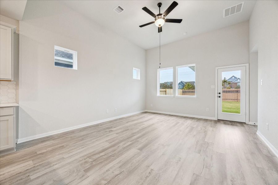 Spacious, unfurnished interior of a new home in Elyson, Katy (Image 29). Spacious, unfurnished interior of a new home in Elyson, Katy (Image 29).