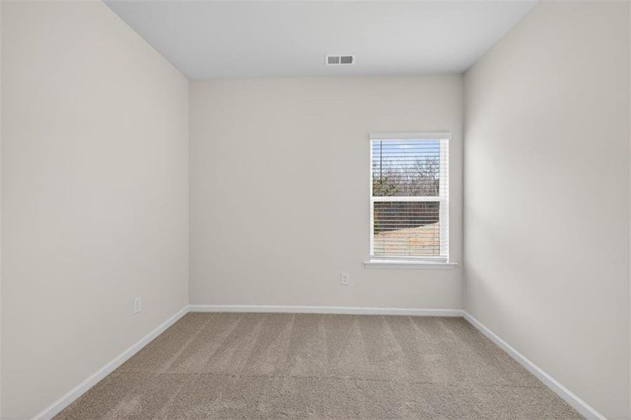 Spacious, unfurnished interior of a new home in Fuller Station, Loganville (Image 19).