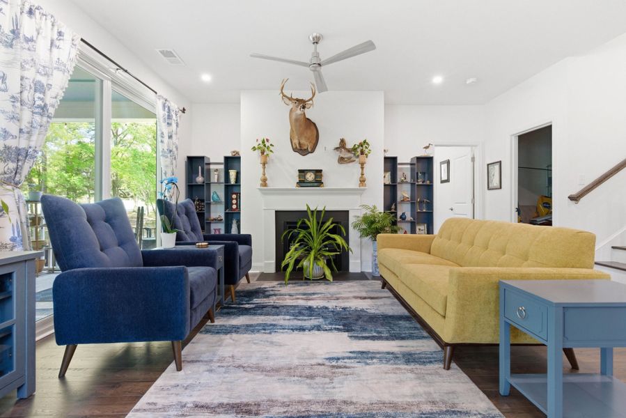 Furnished interior view inside a new home in , Santee (Image 70).