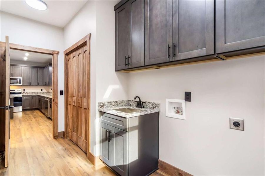 Furnished interior view inside a new home in , Ellijay (Image 11).