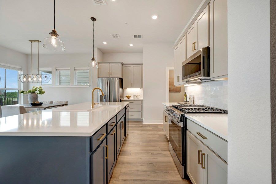 Kitchen (Staged)