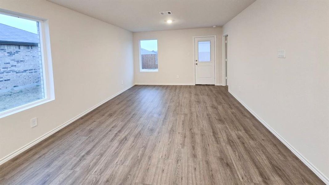 Spacious, unfurnished interior of a new home in Leonard Crossing, Leonard (Image 8). Spacious, unfurnished interior of a new home in Leonard Crossing, Leonard (Image 8).