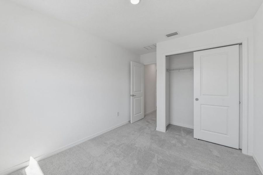 Spacious, unfurnished interior of a new home in Vinterra Townhomes, Nokomis (Image 12).