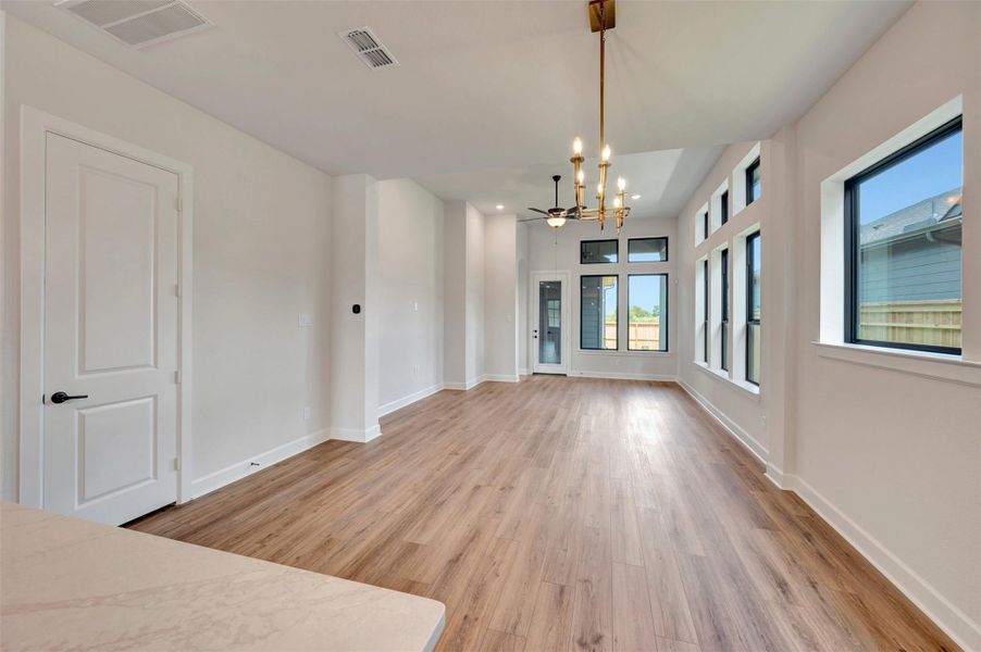 Spacious, unfurnished interior of a new home in Sienna - Landmark Row Collection, Missouri City (Image 13).