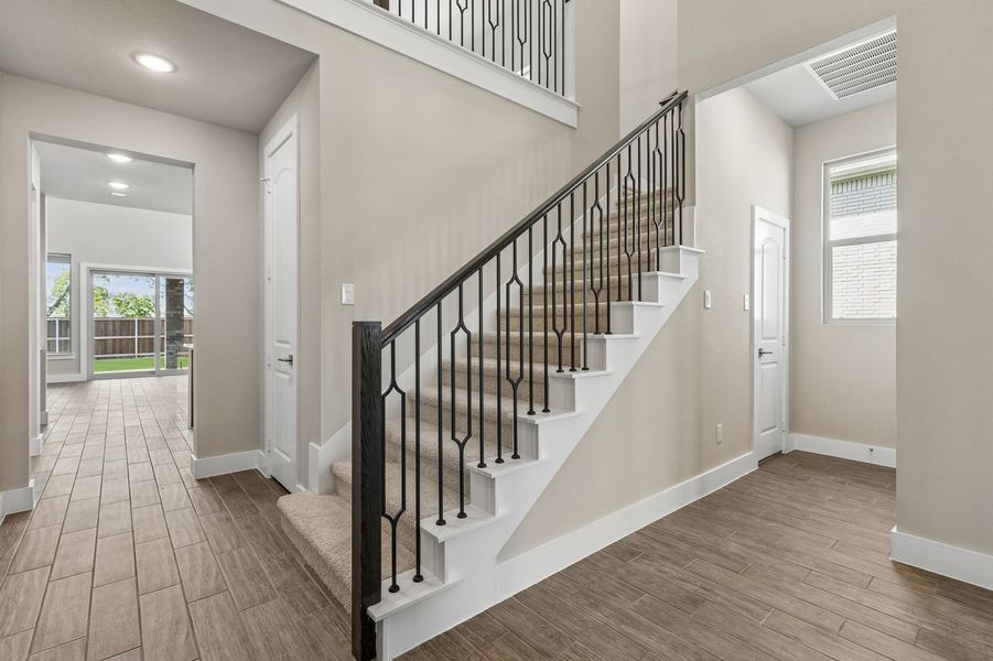 Front exterior of a new home in Parkmont – Timberbrook, Justin, TX, highlighting curb appeal (Image 14).