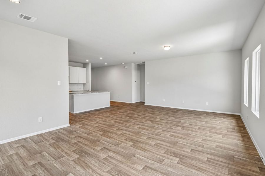 Spacious, unfurnished interior of a new home in Colony at Pinehurst, Pinehurst (Image 10). Spacious, unfurnished interior of a new home in Colony at Pinehurst, Pinehurst (Image 10).