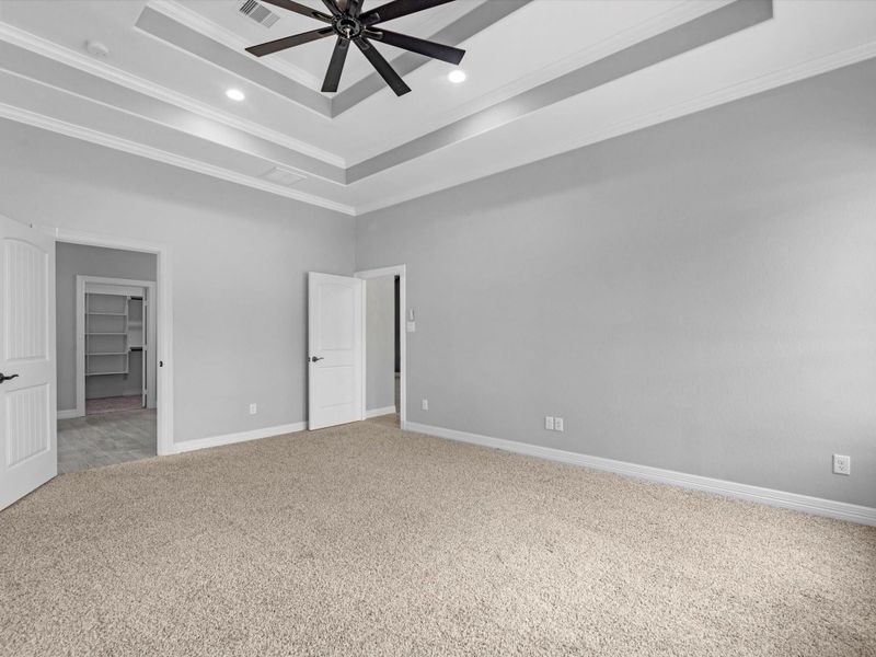 Spacious, unfurnished interior of a new home in , Dayton (Image 17).