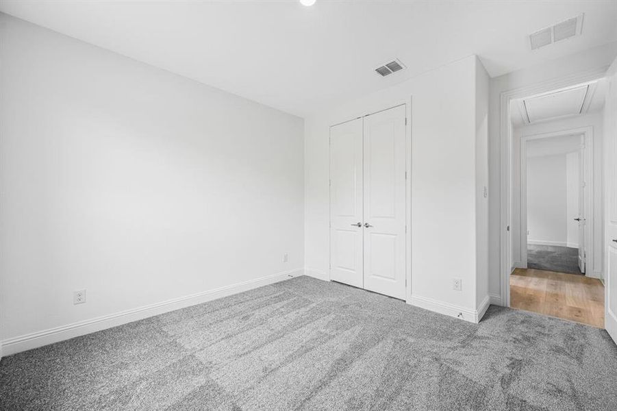 1408 Holly Trail ~ Ready Now!