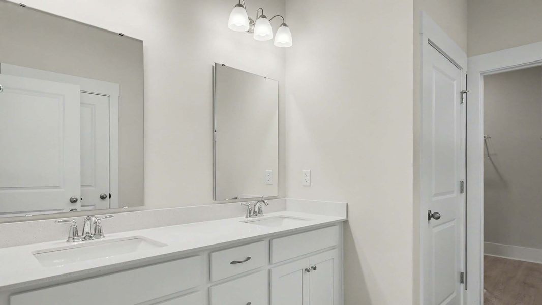 Representative furnished interior of a home built from the Calvert by D.R. Horton in Chapman Village, Conway (Image 6).