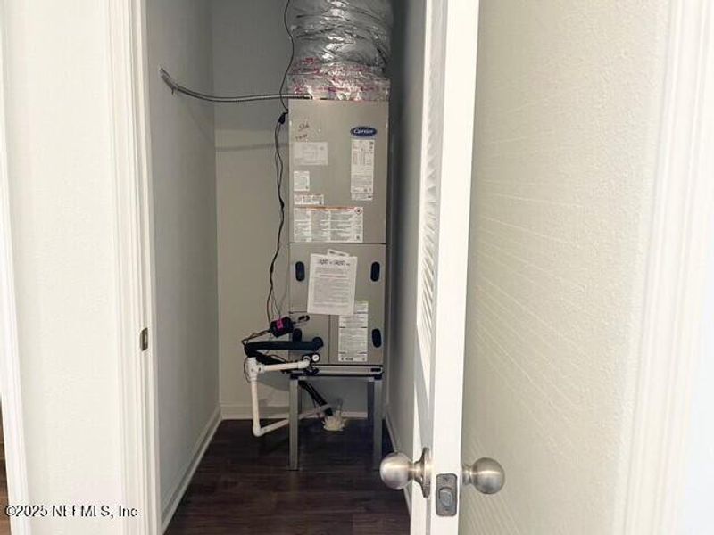 Furnished interior view inside a new home in The Arbors, Jacksonville (Image 42). Furnished interior view inside a new home in The Arbors, Jacksonville (Image 42).