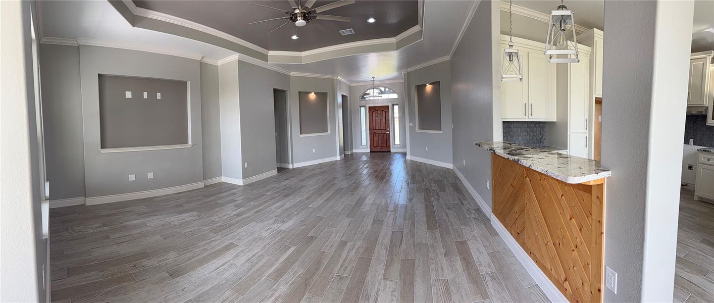 Huge Livingroom area