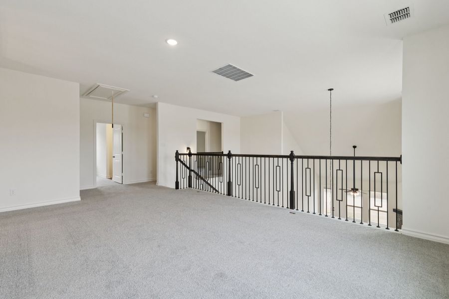 Spacious, unfurnished interior of a new home in Timberbrook, Justin (Image 24). Spacious, unfurnished interior of a new home in Timberbrook, Justin (Image 24).