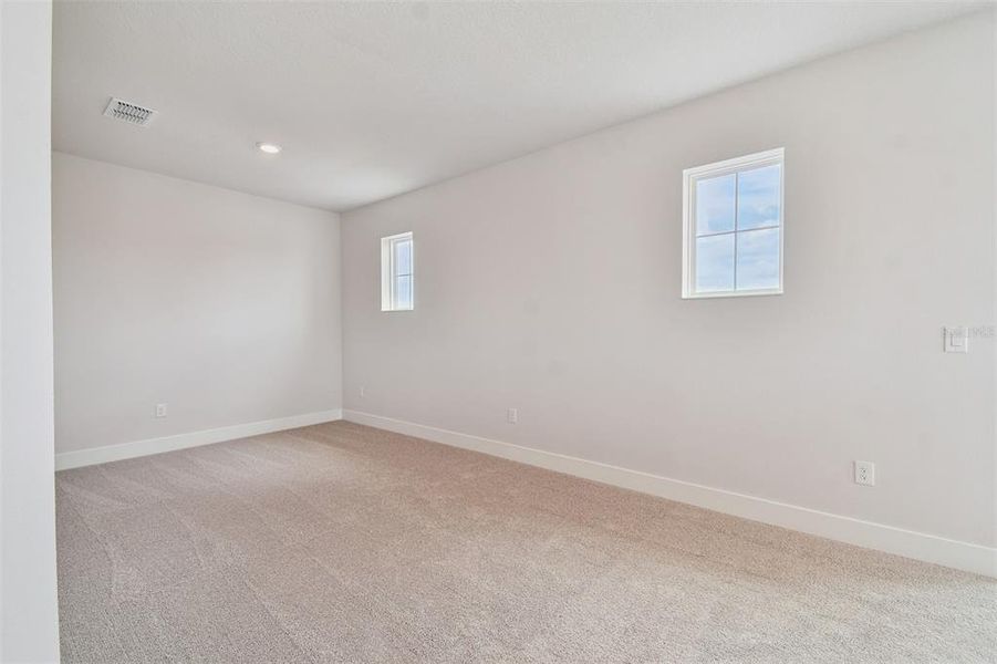 Spacious, unfurnished interior of a new home in North River Ranch – Garden Series, Parrish (Image 31).